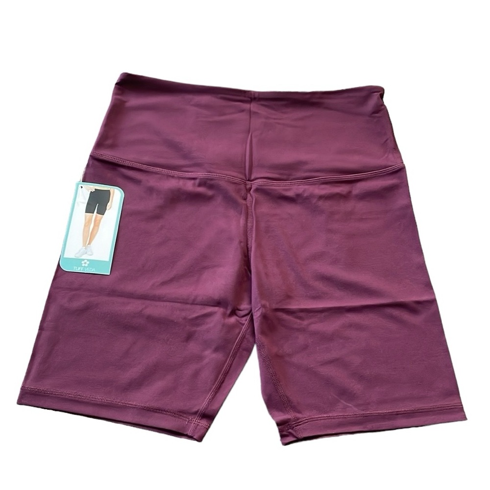 Tuff Veda - Women’s Active Short